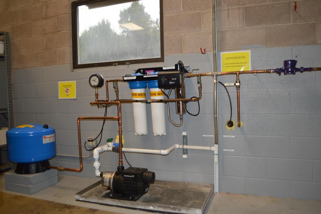 View of the filtration/disinfection equipment.
