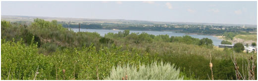 Greenbelt Lake (Photo source: http://www.aaoutfitter.com/ranches.htm)