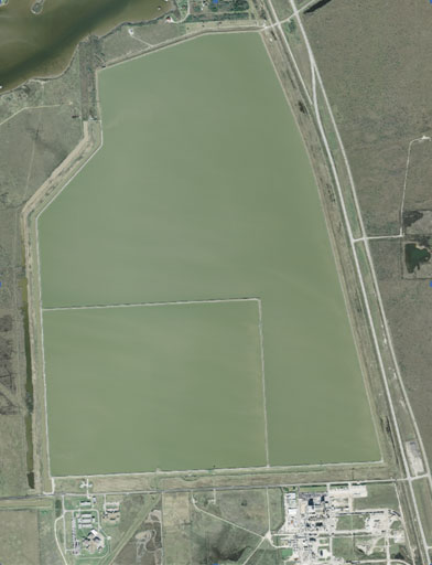 Air-photo for the Gulf Coast Water Authority Reservoir (The inner rectangle area is reservoir A which is linked by open pipe to reservoir B (the rest water area), photo provided by the owner)