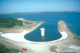 Aerial view to the service spillway of the Joe Pool Lake (Photo provided by the owner)